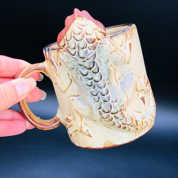 Vintage 70s UCTCI Anthropomorphic Lizard Mug, Japan Redware Pottery Coffee Cup - Picture 10 of 12